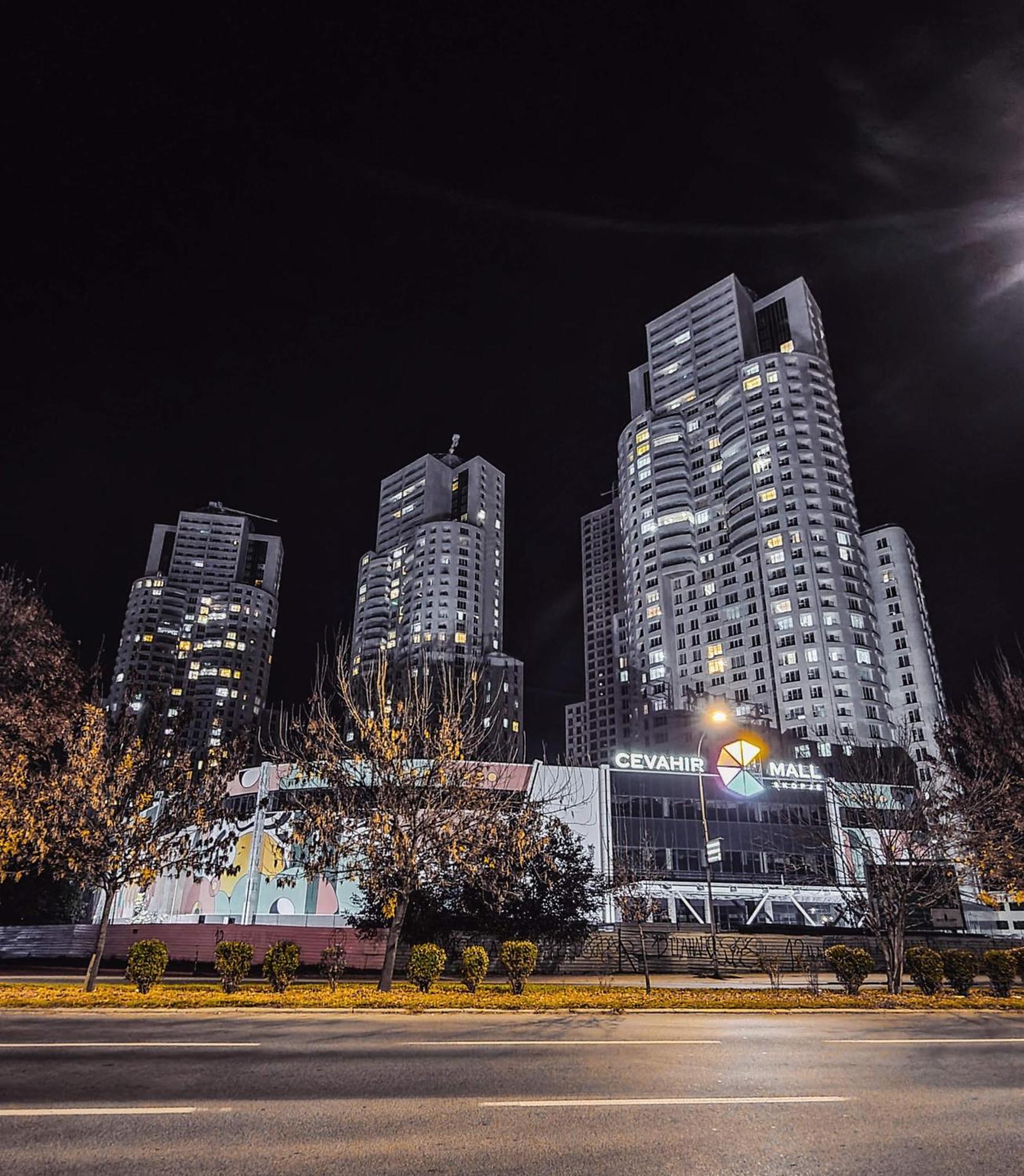 33Rd Floor Twin Apartments In Cevahir Sky City Complex With Pool, Spa, Fitness And Parking Included In Price Skopje Exteriér fotografie